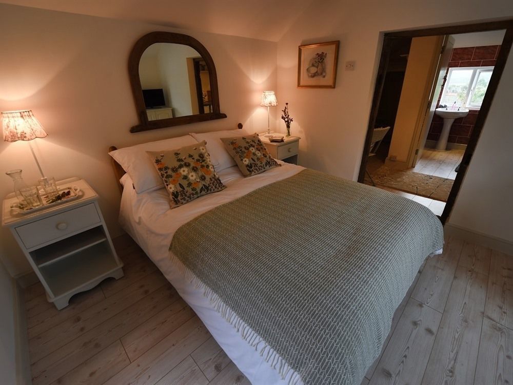 The Norman Knight Whichford Hotel Long Compton Buitenkant foto