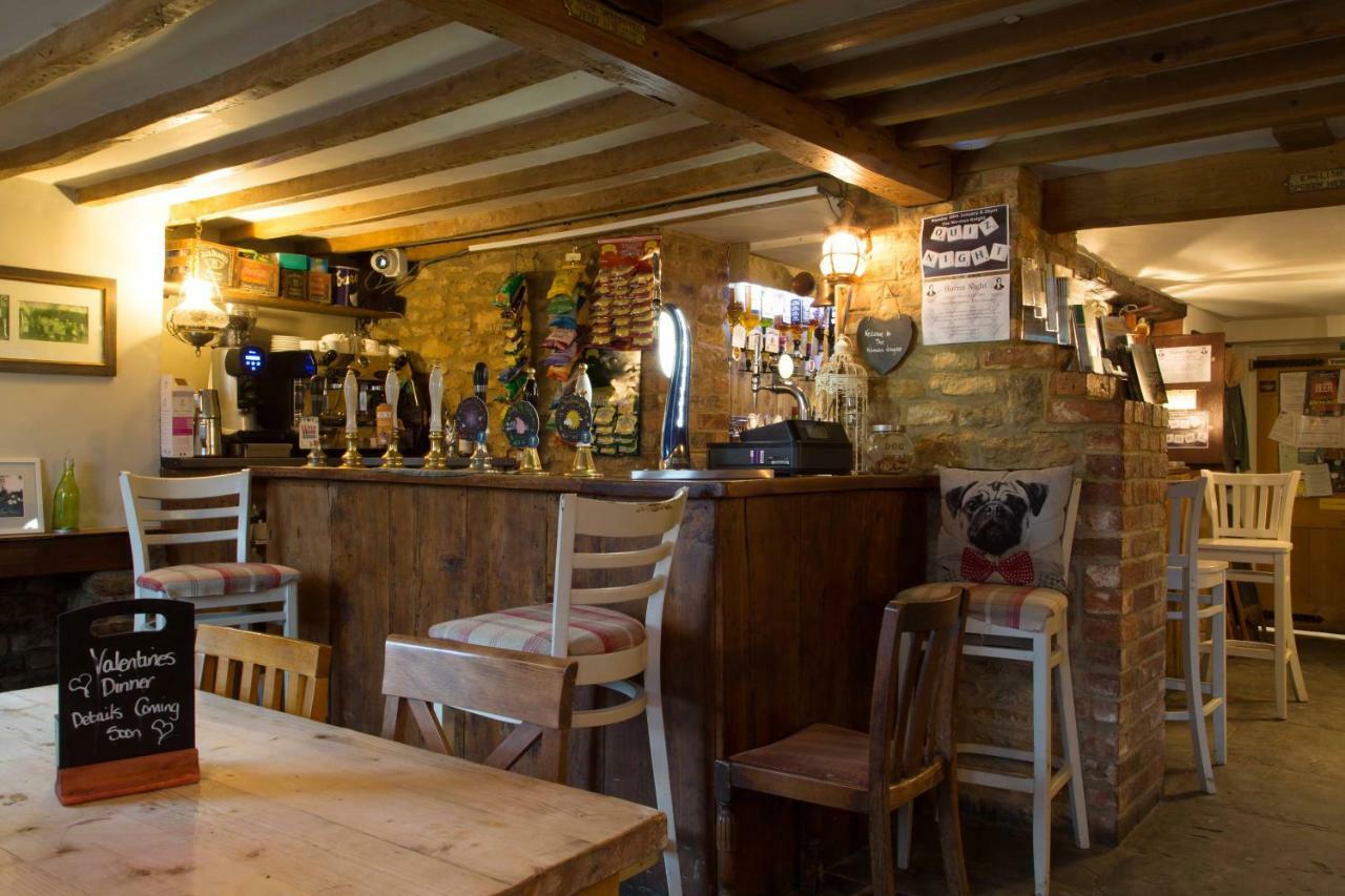 The Norman Knight Whichford Hotel Long Compton Buitenkant foto